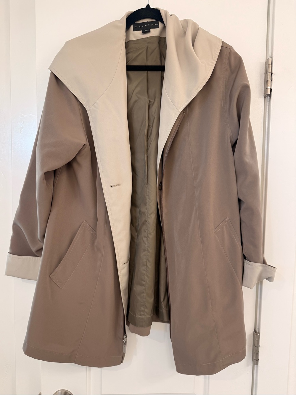 Gallery Two-Tone Hooded Trench Coat - Taupe & Cream